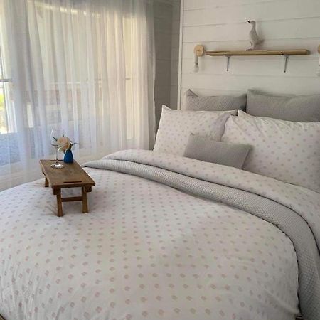 The Wandering Duck - Heritage Tiny House Strahan Eksteriør bilde