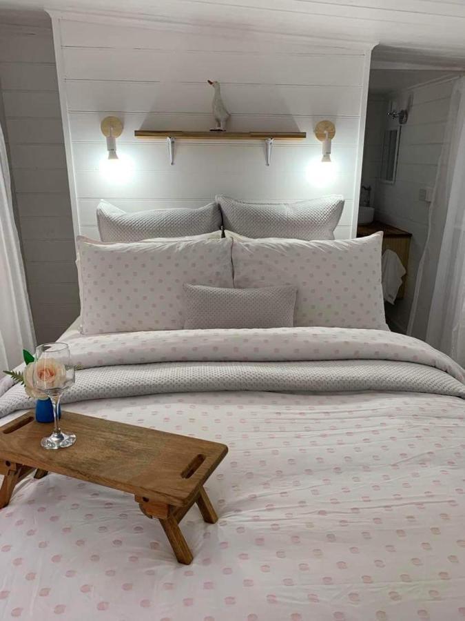 The Wandering Duck - Heritage Tiny House Strahan Eksteriør bilde